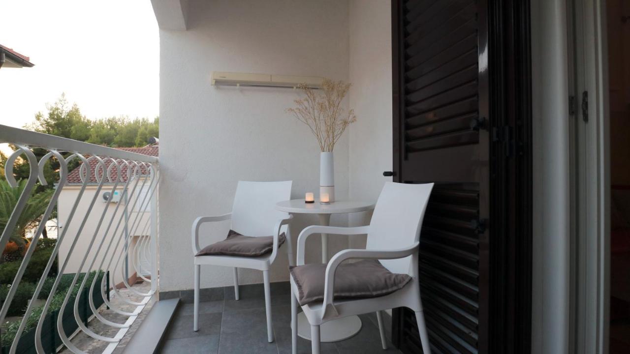 Apartment Ena - Lavica 珀德垂那 外观 照片